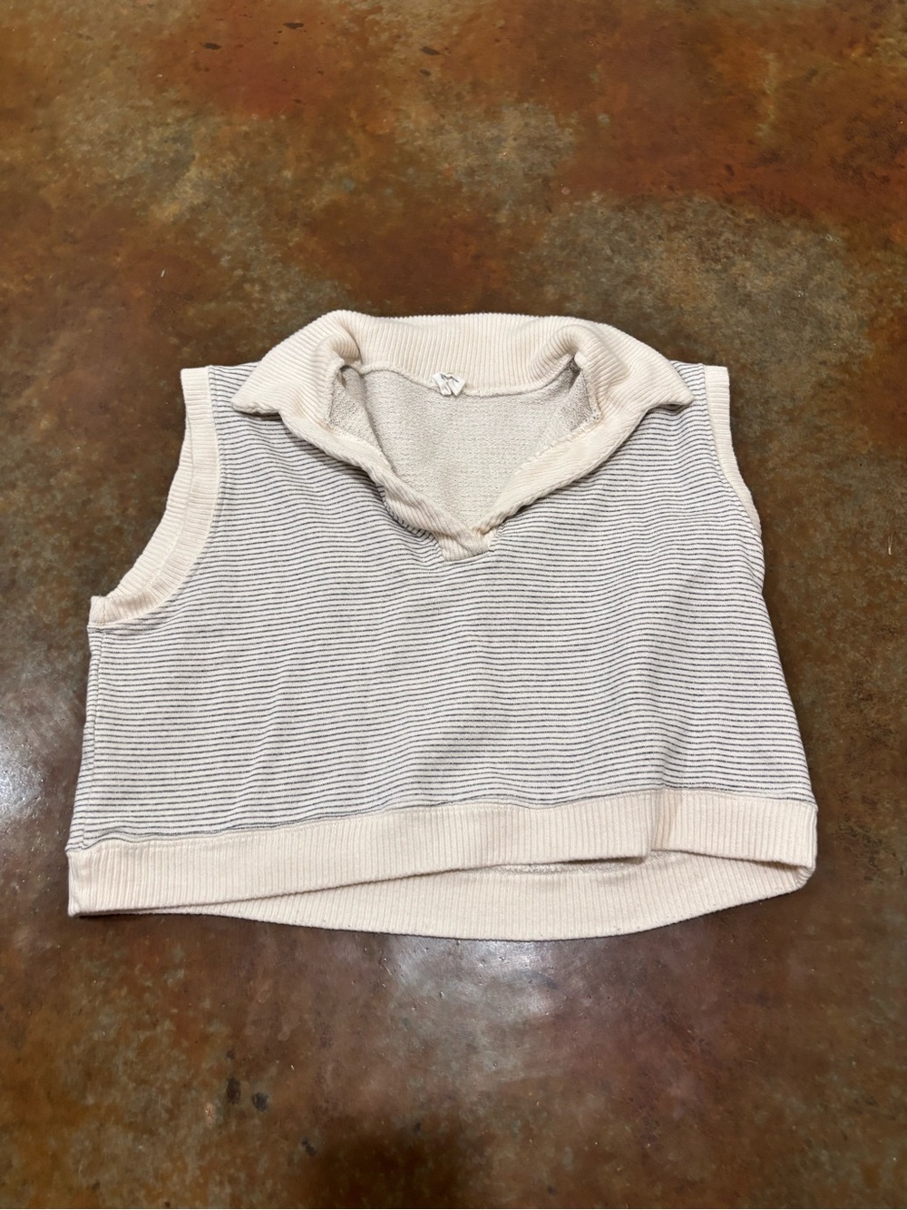 By Together Cream & Light Gray Striped Knit Sleeveless Polo Crop Top